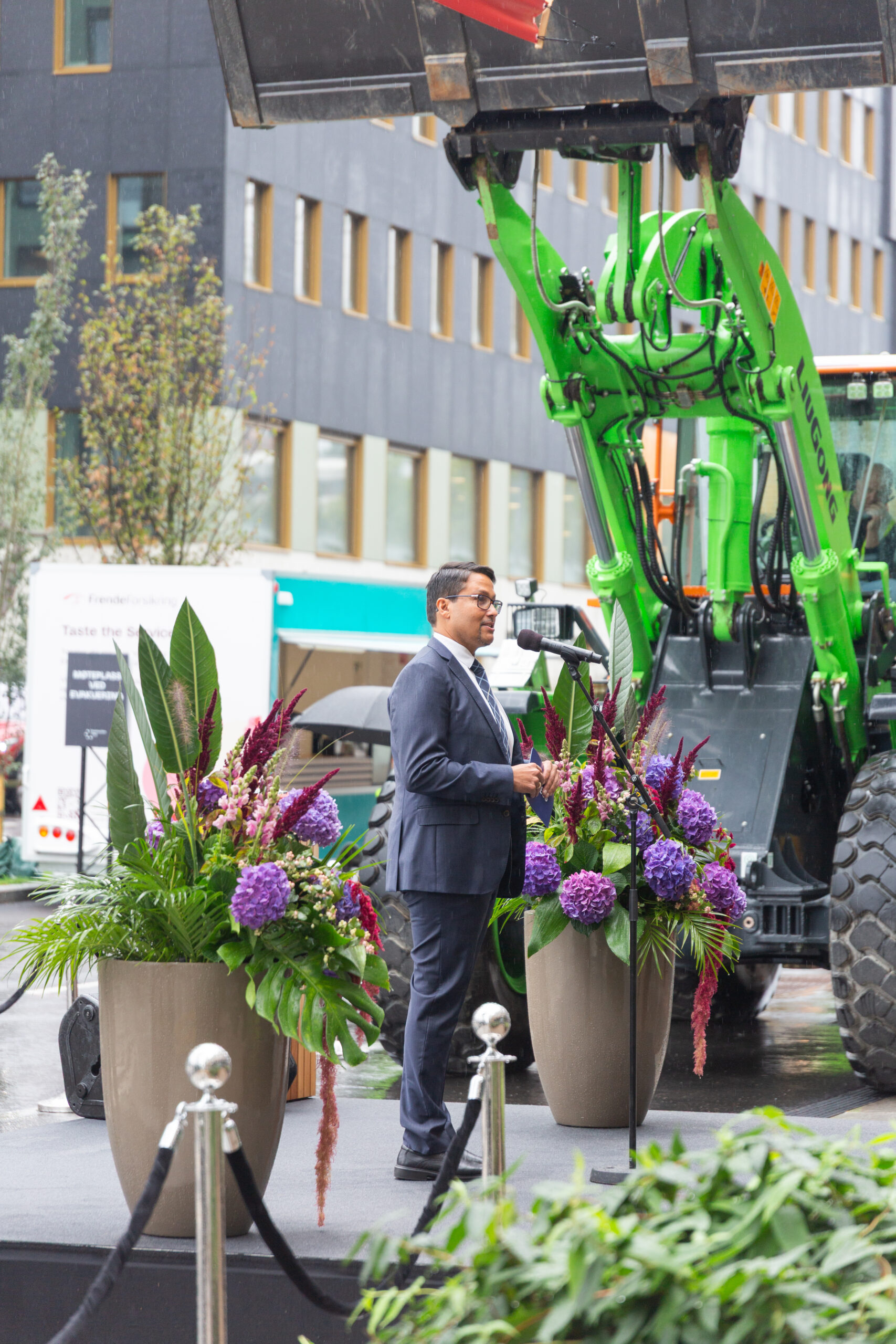 ConstructionCity_050925-26